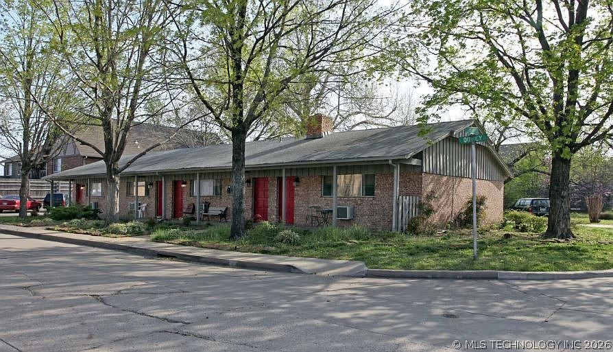 1st image of 4119 S Quincy Ave Unit 2