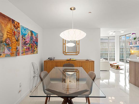 4th image of 9940 W Bay Harbor Dr Unit 6A