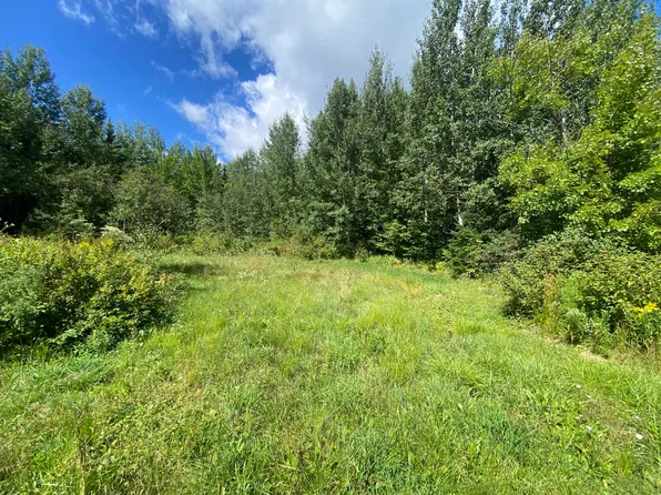7213 E Six Mile Rd, Sault Sainte Marie, MI 49783