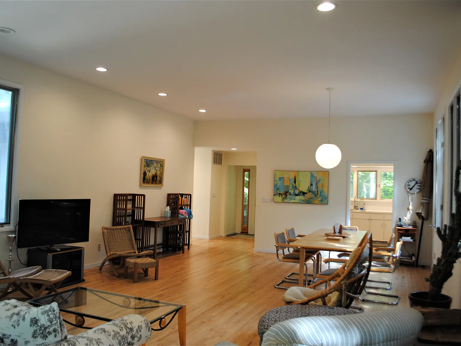 Amagansett Secluded Summer Retreat with Rare 46-Foot Heated Pool — Photo 3