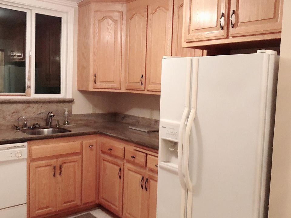 1st image of 14 Macdonald Ave