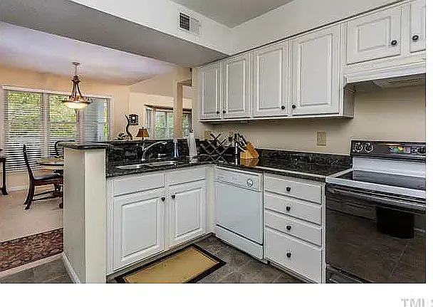 1061 Wirewood Dr #301