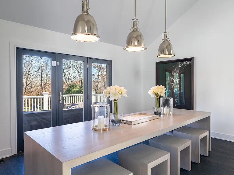 52 Woodruff Ln — Photo 4