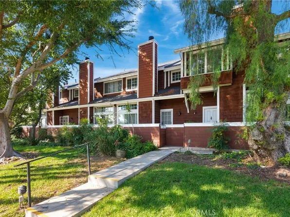 19431 Sherman Way Unit 15, Los Angeles, CA 91335