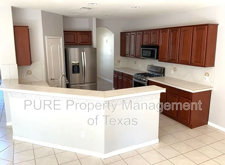 2302 Barnett Dr — Photo 11
