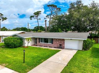 1636 Leisure Dr, Clearwater, FL 33756