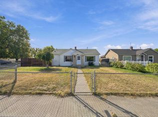1704 W Yakima St, Pasco, WA 99301
