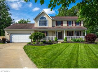 6930 S Camelot Ct, Mentor, OH 44060