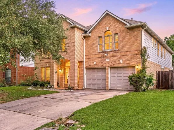 16438 Beewood Glen Dr, Sugar Land, TX 77498