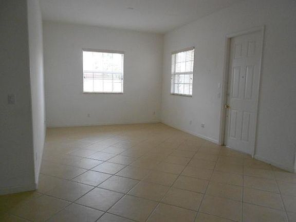 2nd image of 10320 SW Stephanie Way APT 106