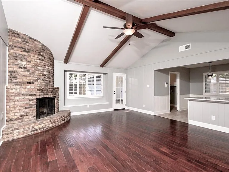 8319 Burning Hills Dr — Photo 2