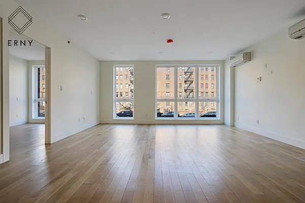 Rented by Pinn Realty | media 6