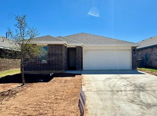 409 14th St, Wolfforth, TX 79382