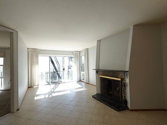 4th image of 169 Buena Vista Ter APT 1