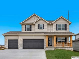 4518 S 215th Ave, Elkhorn, NE 68022