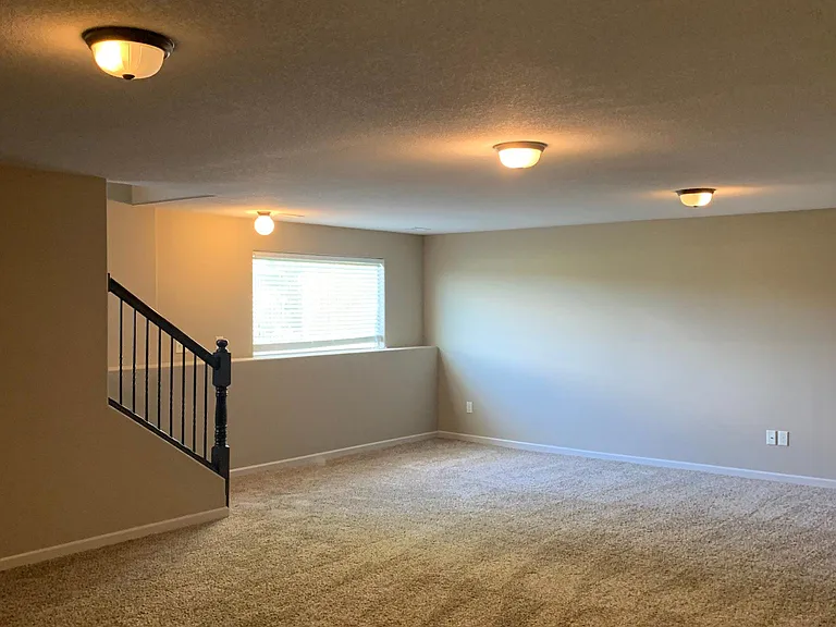 14302 W Willoughby Cir — Photo 23