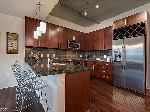 2nd image of 353 Bonneville Ave #633