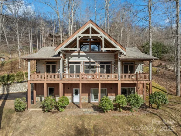 170 Cradling Cv, Waynesville, NC 28785