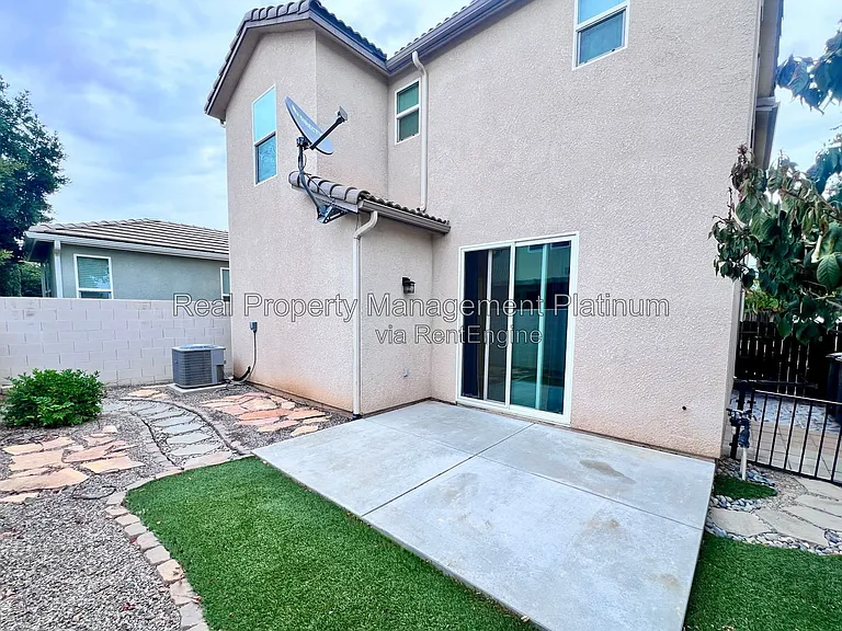 1502 N Reunion Way — Photo 18