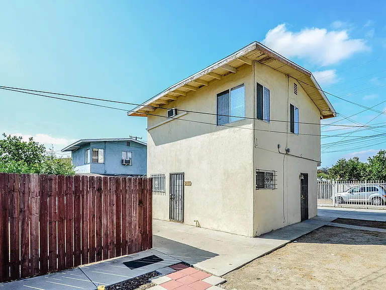 641 Loranne Ave #B — Photo 1