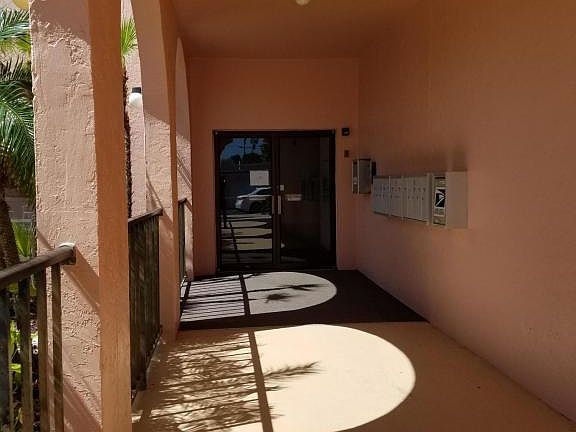 4th image of 750 S Orlando Ave APT 415