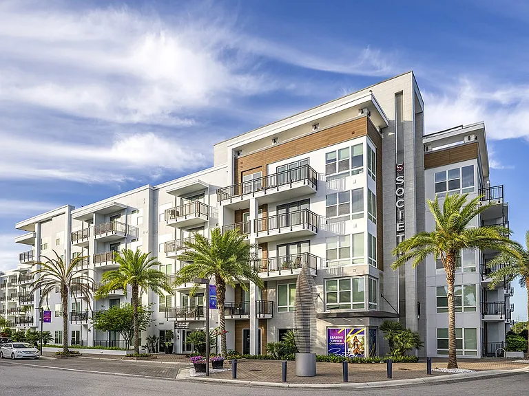 Society Westshore Apartments — Photo 28