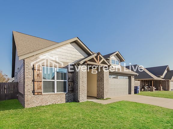 2nd image of 1141 Canyon Gate Dr