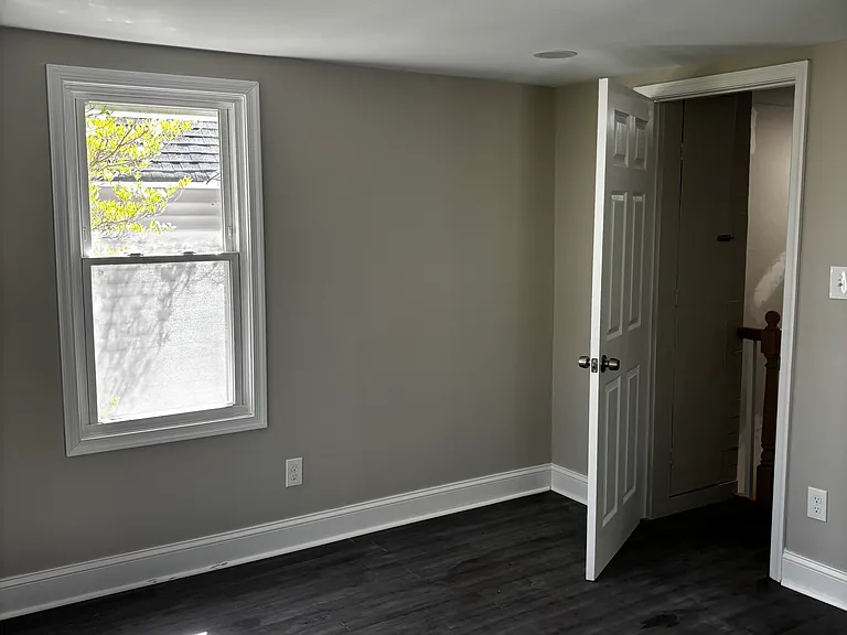 3704 7th St — Photo 22