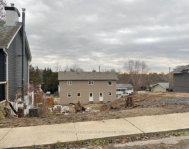 2nd image of 0 Mill St W