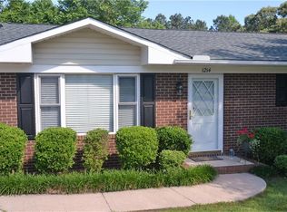 1214 Baker Rd, High Point, NC 27263