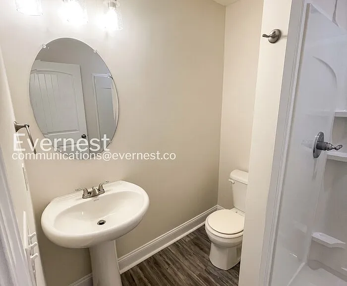 1000 Henry Place Blvd #204 — Photo 14