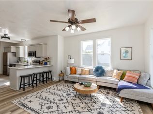 511 E 1st Ave, Indianola, IA 50125