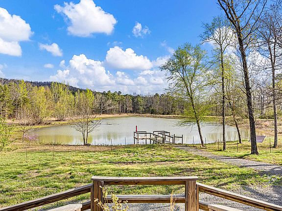 4th image of 3131 Oyler Rd