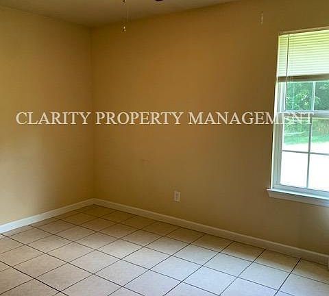5th image of 551 Linda Dr SE