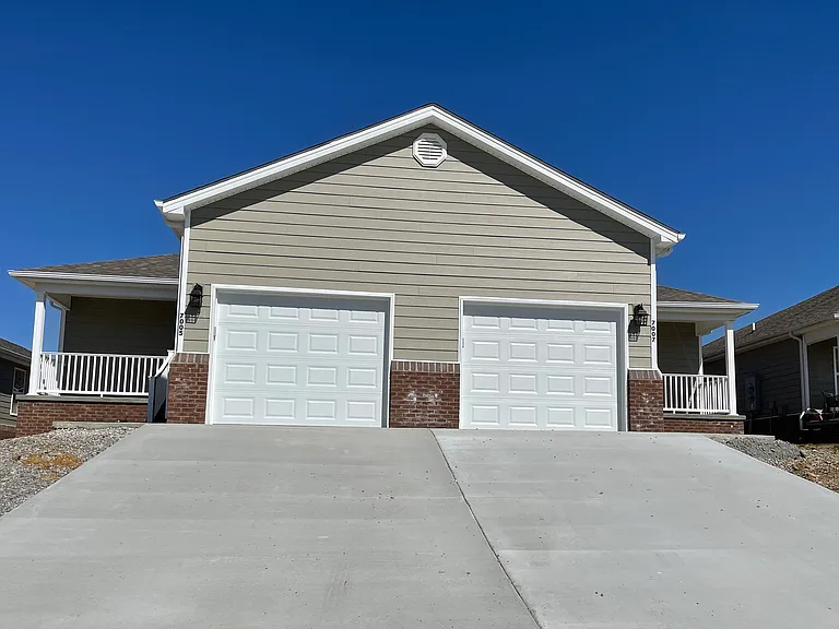 7003 Brady Way #7003 — Photo 17