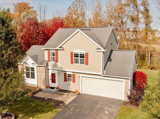 14 Eastview Commons Rd, Rochester, NY 14624
