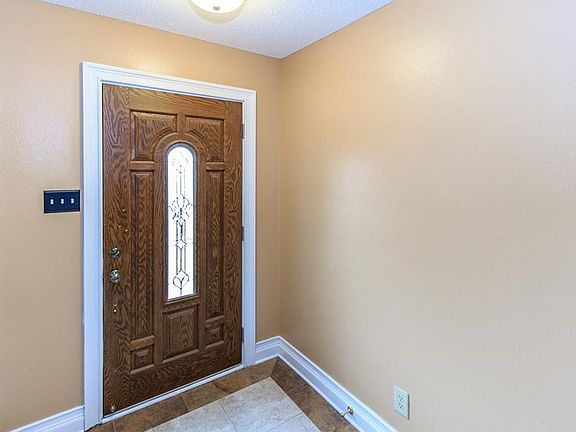 3rd image of 3254 Cork Bend Dr