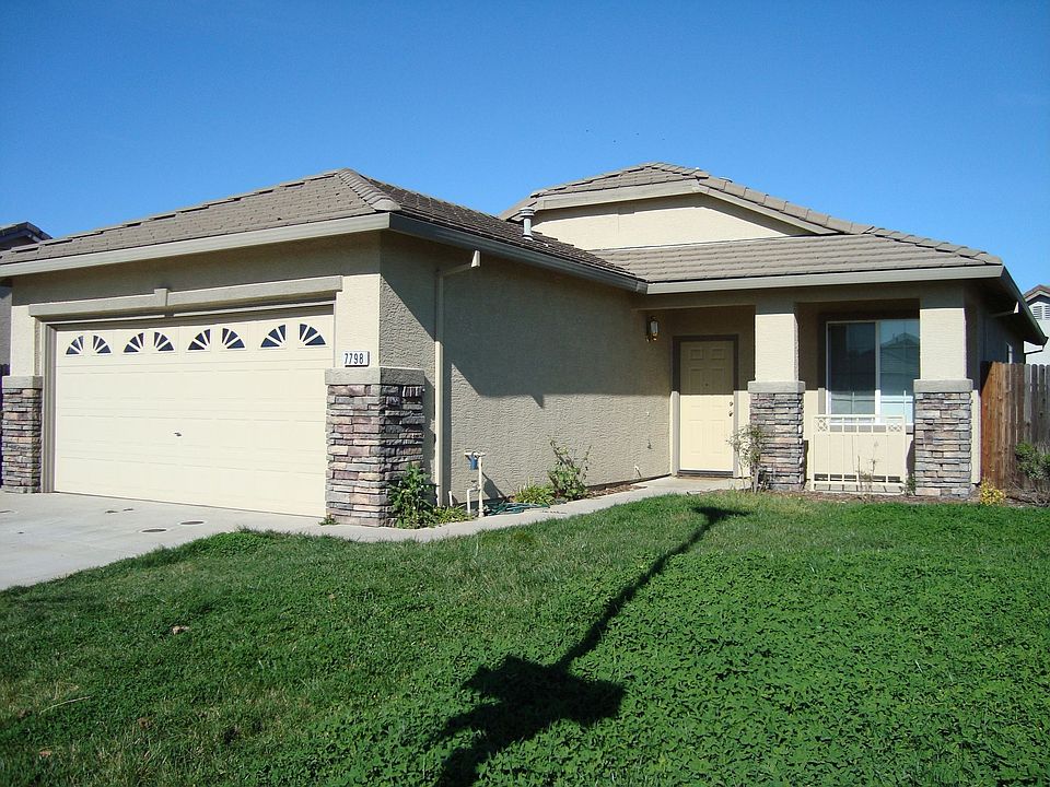 1st image of 7798 Dersingham Dr
