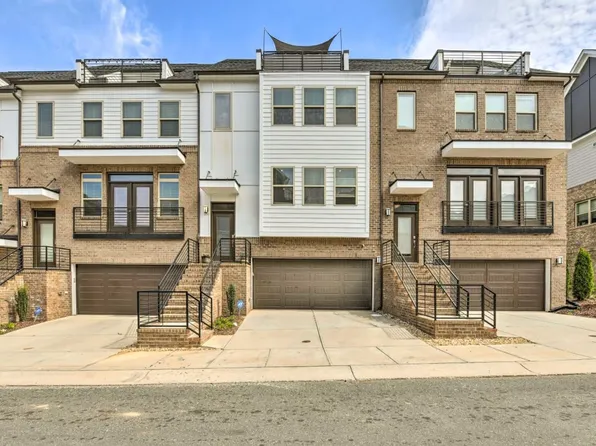 17023 Soho Dr, Charlotte, NC 28204