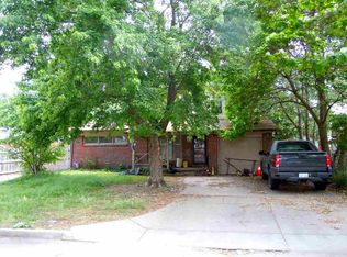 1107 E Alturas St, Wichita, KS 67216