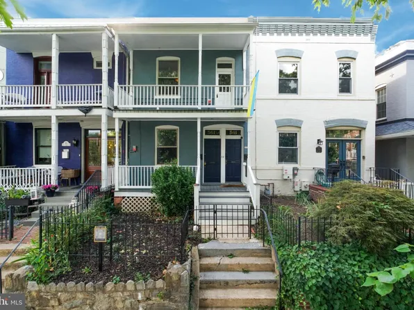 561 15th St SE, Washington, DC 20003