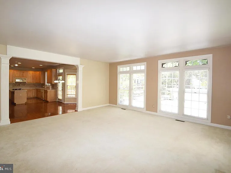 43706 Mink Meadows St — Photo 14
