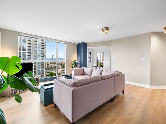 3rd image of 612 5th Ave #1405