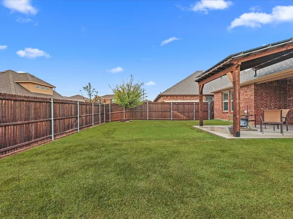 1653 Albatross Rd, Princeton, TX 75407
