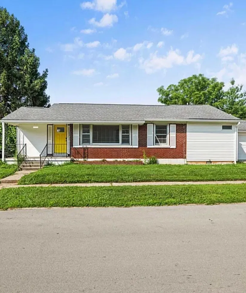 4 bed, 3.5 bath, 2047 sqft, $2,100 — Photo 1
