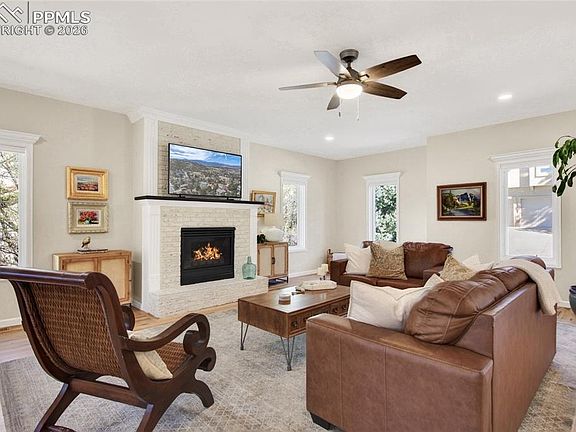4th image of 6265 Spurwood Dr