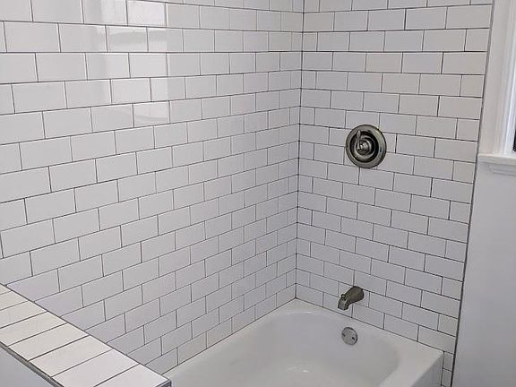 5th image of 2330 W 79th St