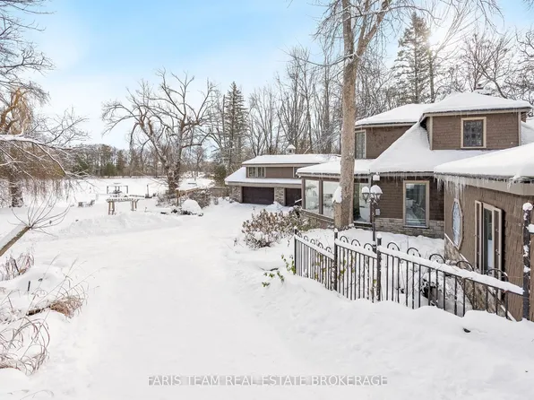 345 Brewery Ln, Orillia, ON L3V 7H6