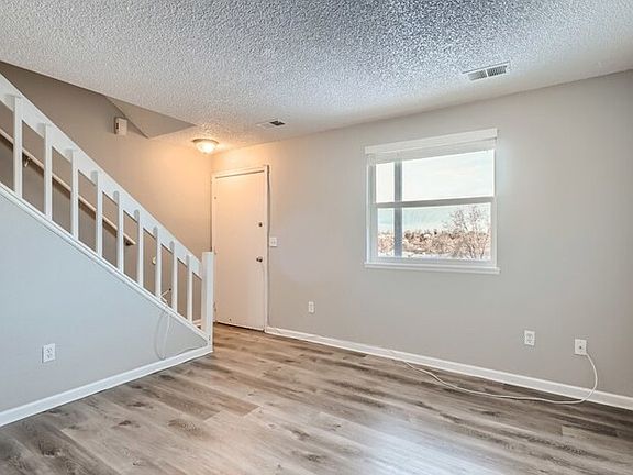 4th image of 4670 W Nevada Pl #101