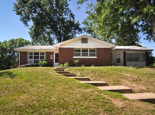 504 Weyland Rd, Boonville, MO 65233